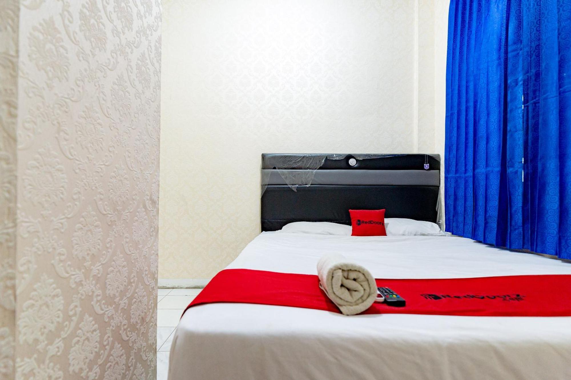 Reddoorz Near Rsud Dr Pringadi Medan 3 Exterior foto